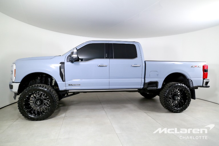 Used-2024-Ford-F-350-Super-Duty-King-Ranch