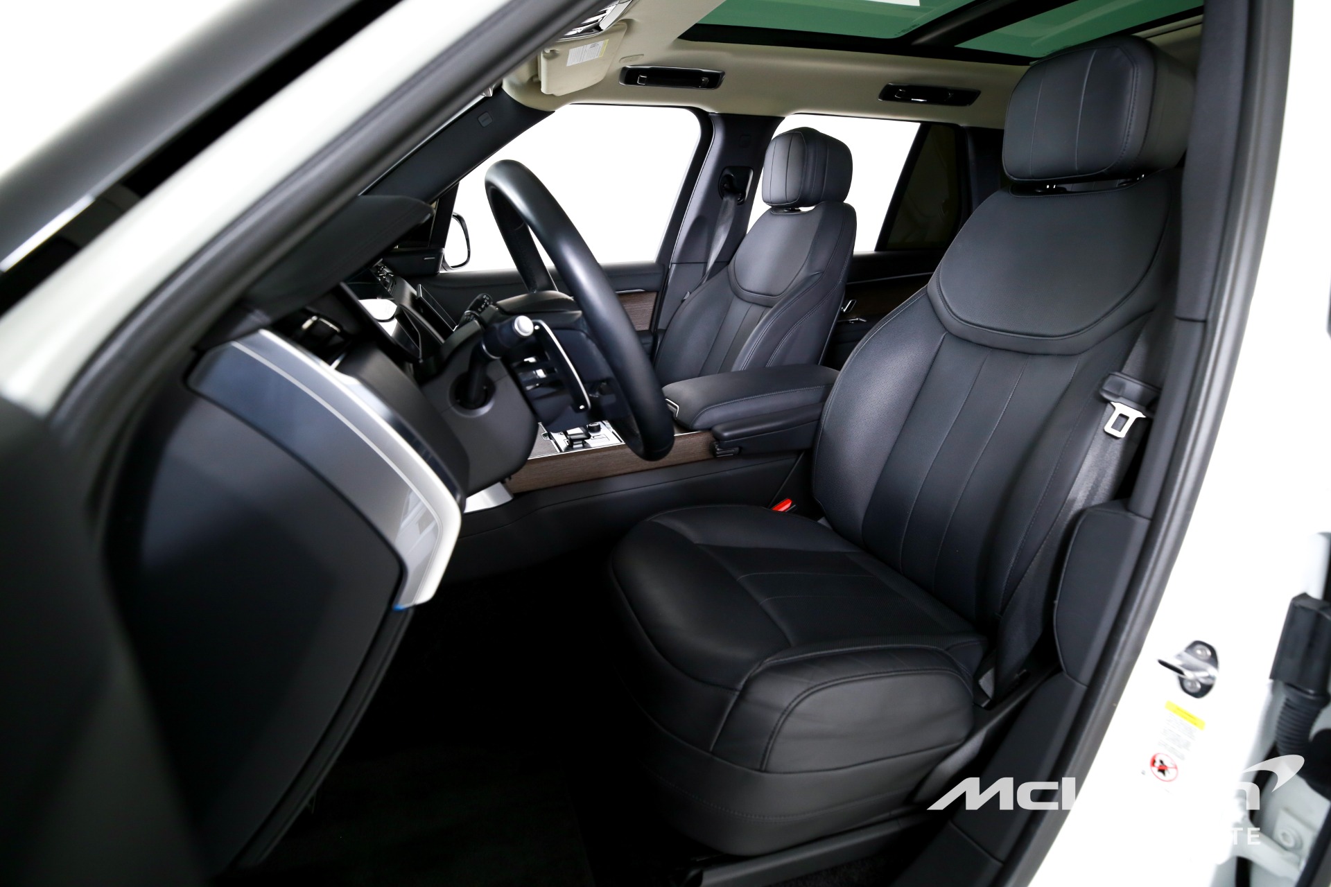 Used 2023 Land Rover Range Rover P400 SE | Charlotte, NC