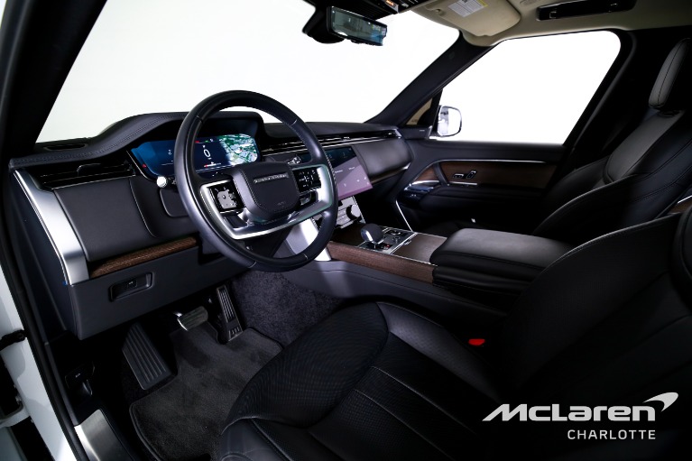 Used-2023-Land-Rover-Range-Rover-P400-SE