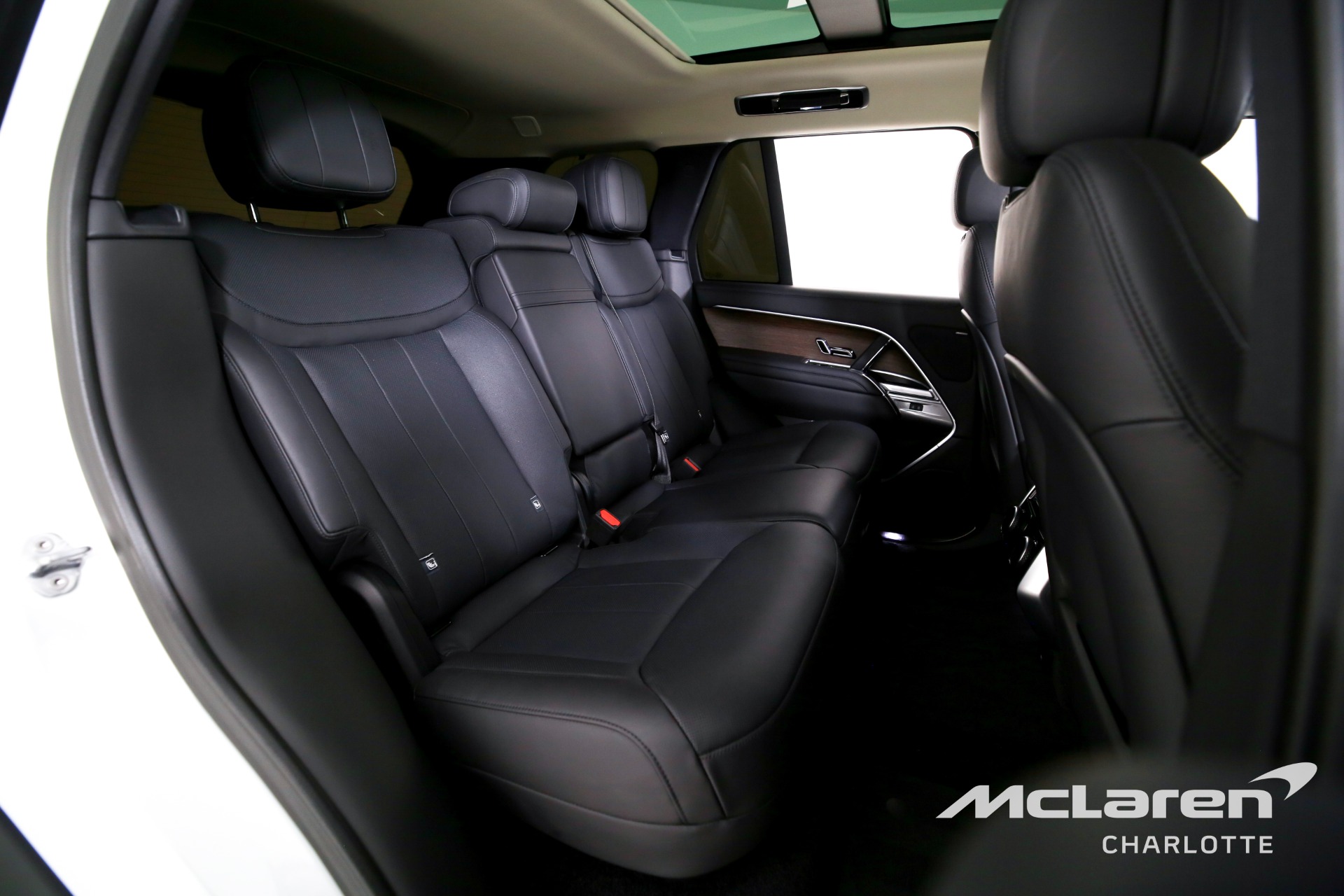 Used 2023 Land Rover Range Rover P400 SE | Charlotte, NC