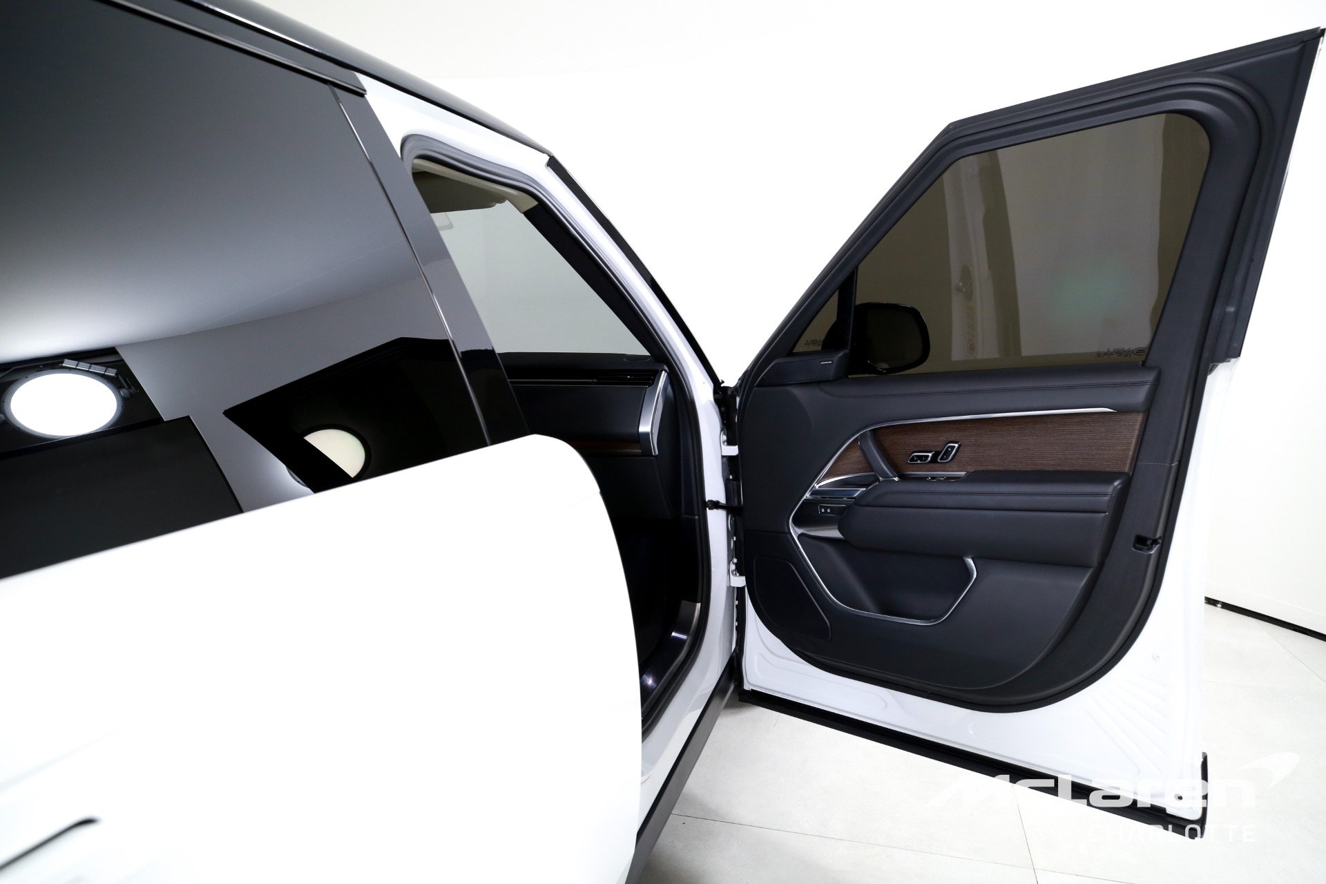 Used 2023 Land Rover Range Rover P400 SE | Charlotte, NC