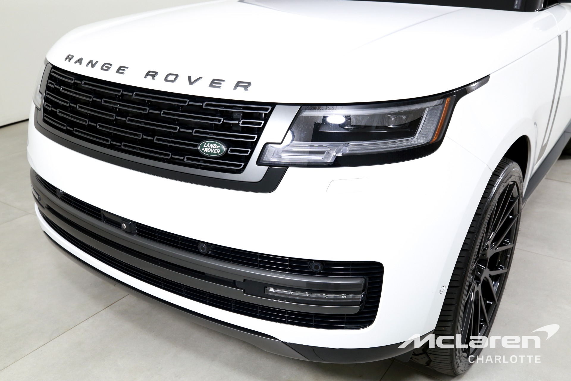 Used 2023 Land Rover Range Rover P400 SE | Charlotte, NC