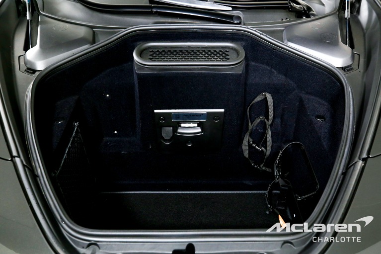 New-2025-McLaren-750S