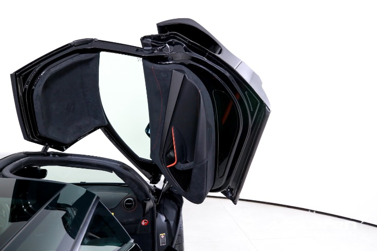 New-2025-McLaren-750S