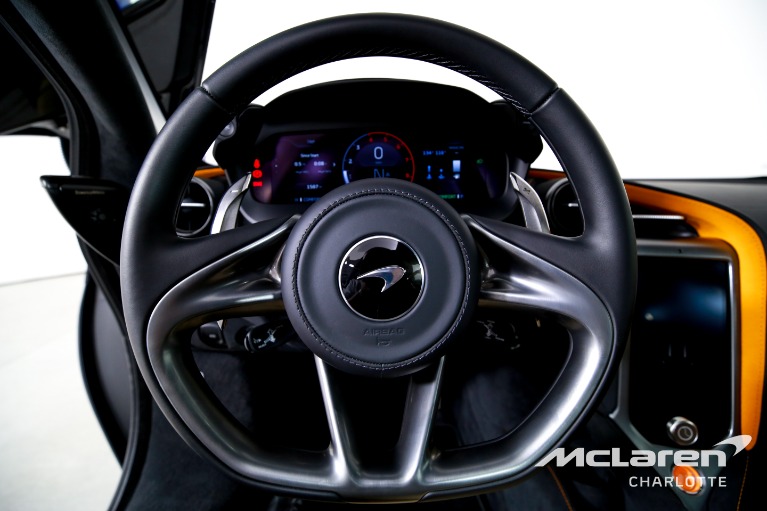 Used-2025-McLaren-750S