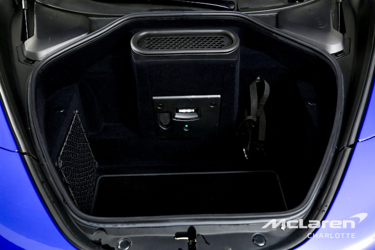 Used-2025-McLaren-750S