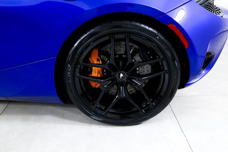 Used-2025-McLaren-750S