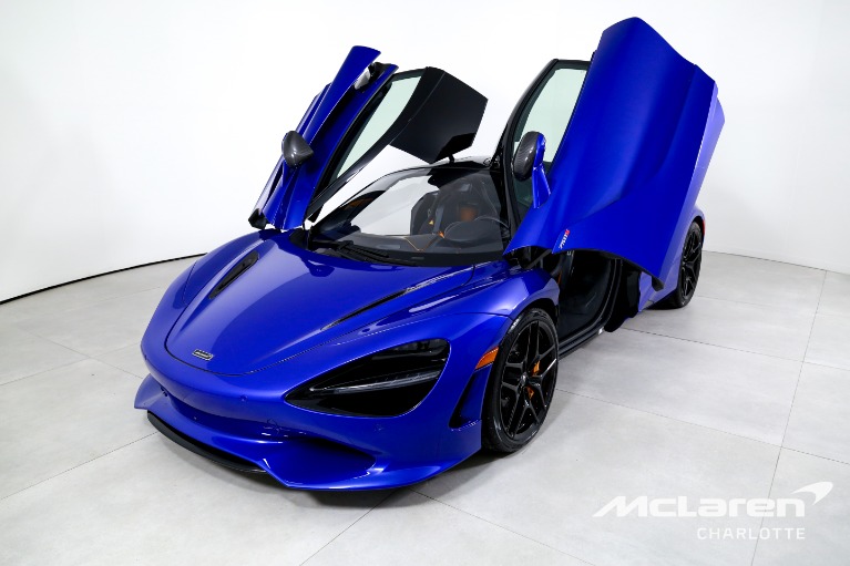 Used-2025-McLaren-750S
