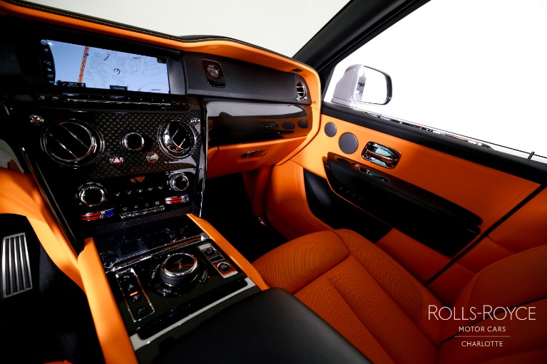 Used-2024-Rolls-Royce-Black-Badge-Cullinan