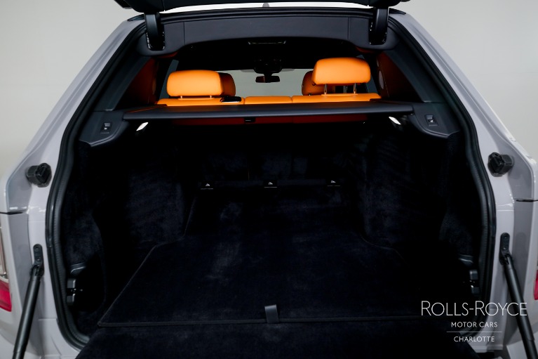 Used-2024-Rolls-Royce-Black-Badge-Cullinan