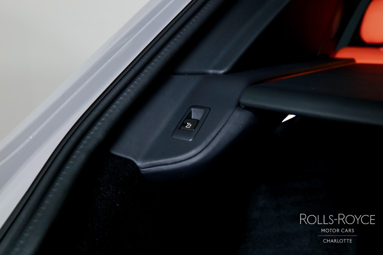 Used-2024-Rolls-Royce-Black-Badge-Cullinan