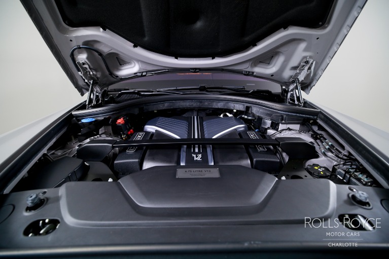 Used-2024-Rolls-Royce-Black-Badge-Cullinan