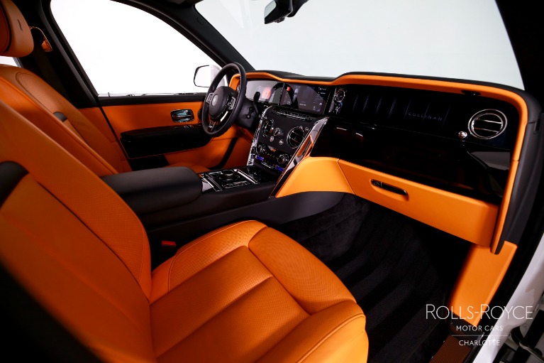 Used-2025-Rolls-Royce-Cullinan