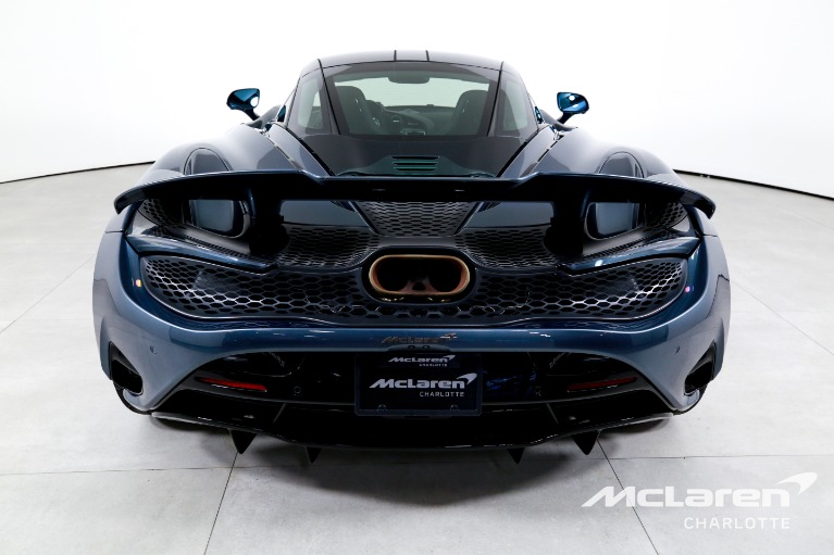 Used-2025-McLaren-750S