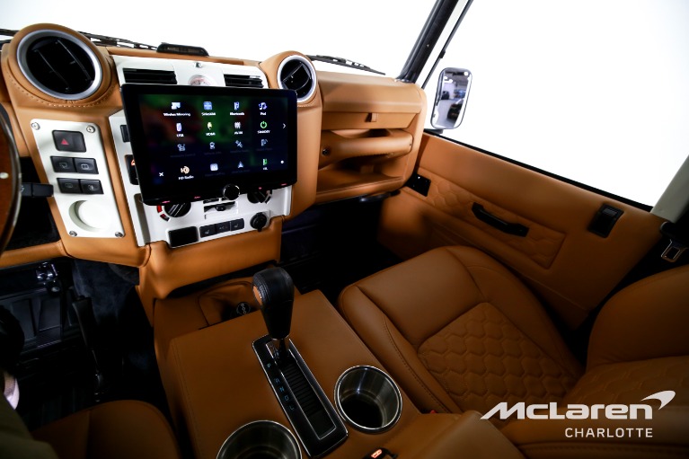 Used-1967-LAND-ROVER-DEFENDER