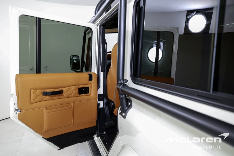 Used-1967-LAND-ROVER-DEFENDER