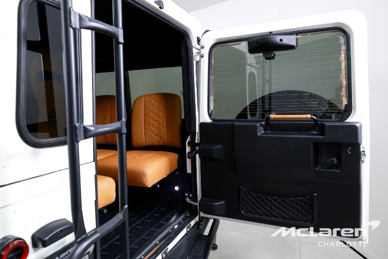 Used-1967-LAND-ROVER-DEFENDER