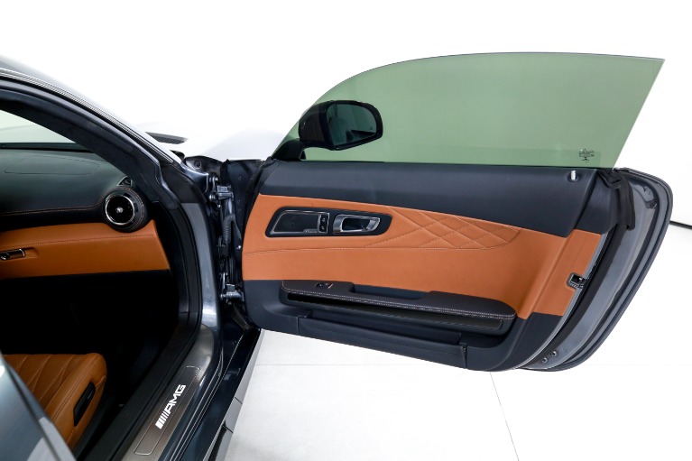 Used-2020-Mercedes-Benz-AMG-GT-C