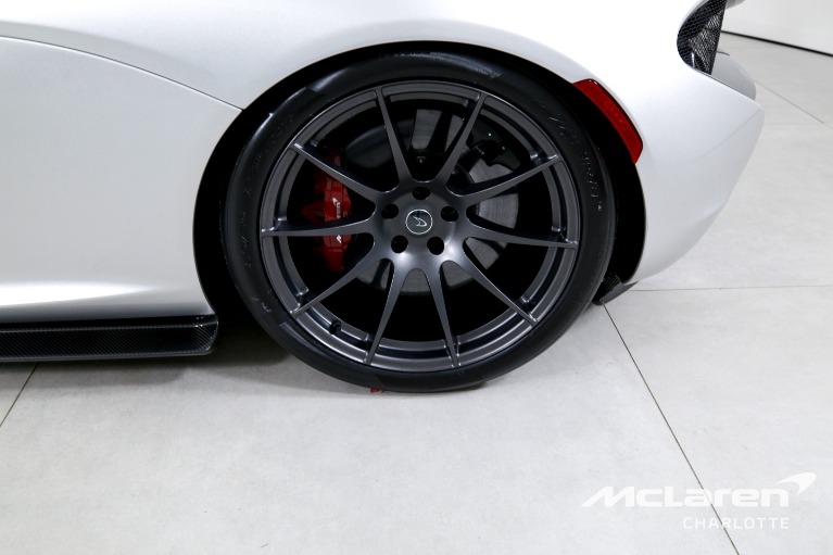 Used-2015-McLaren-P1