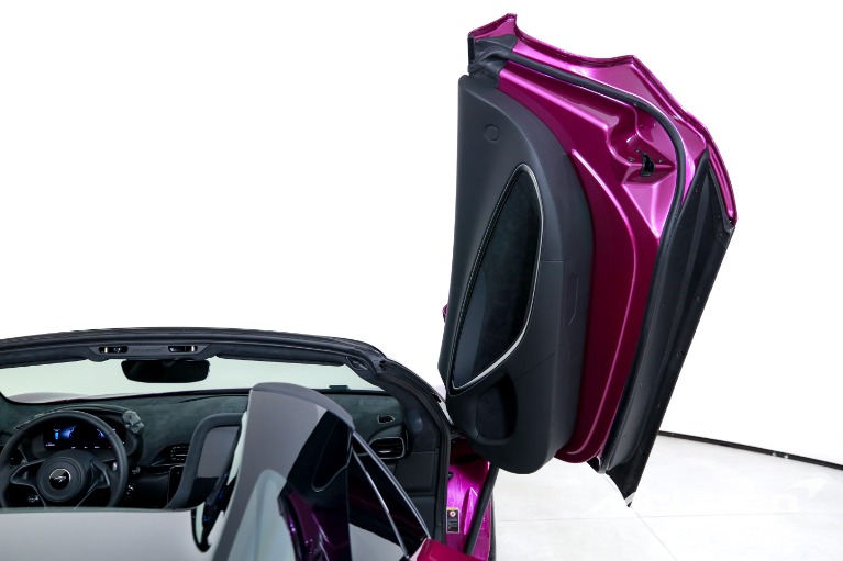 New-2026-McLaren-Artura-Spider