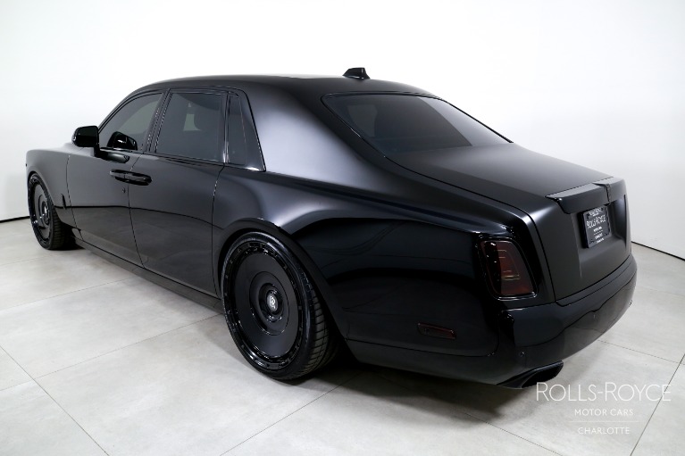 Used-2019-Rolls-Royce-Phantom