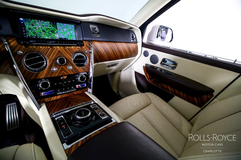 Used-2019-Rolls-Royce-Cullinan