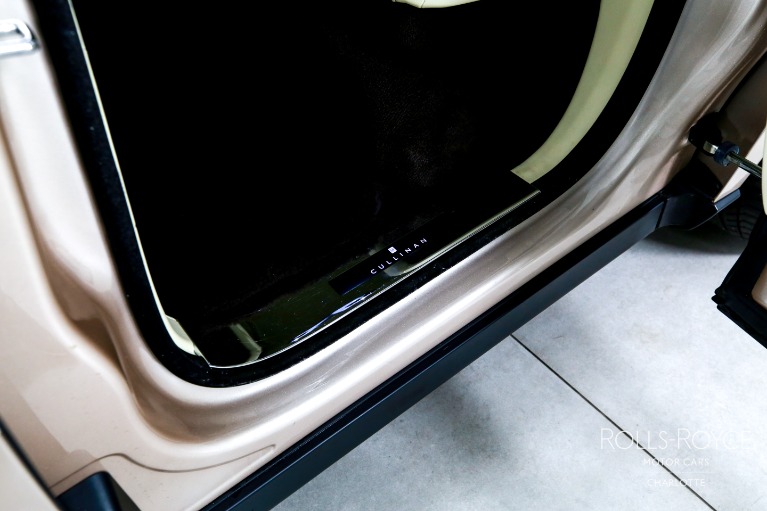 Used-2019-Rolls-Royce-Cullinan