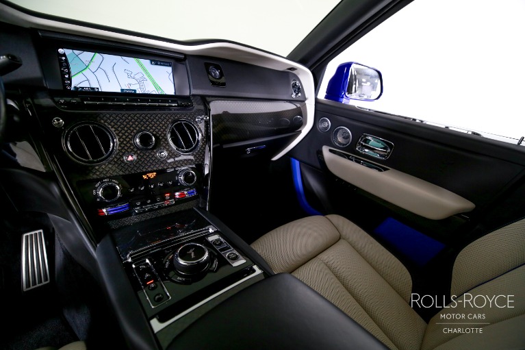 Used-2021-Rolls-Royce-Black-Badge-Cullinan