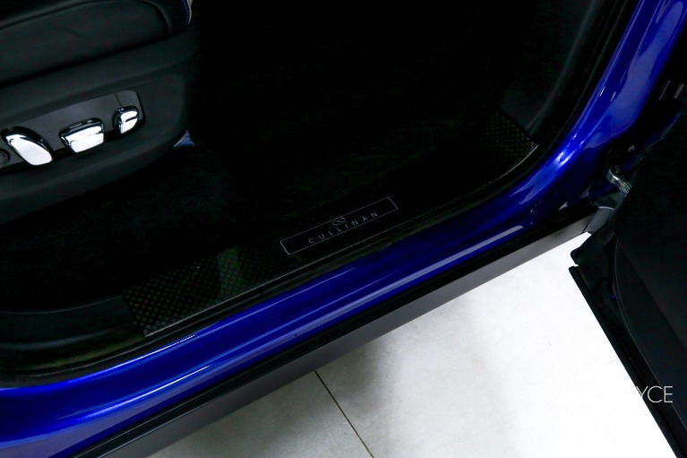 Used-2021-Rolls-Royce-Black-Badge-Cullinan