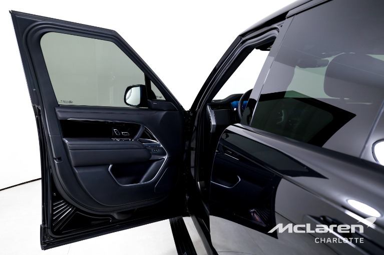 Used-2023-Land-Rover-Range-Rover-P530-SE