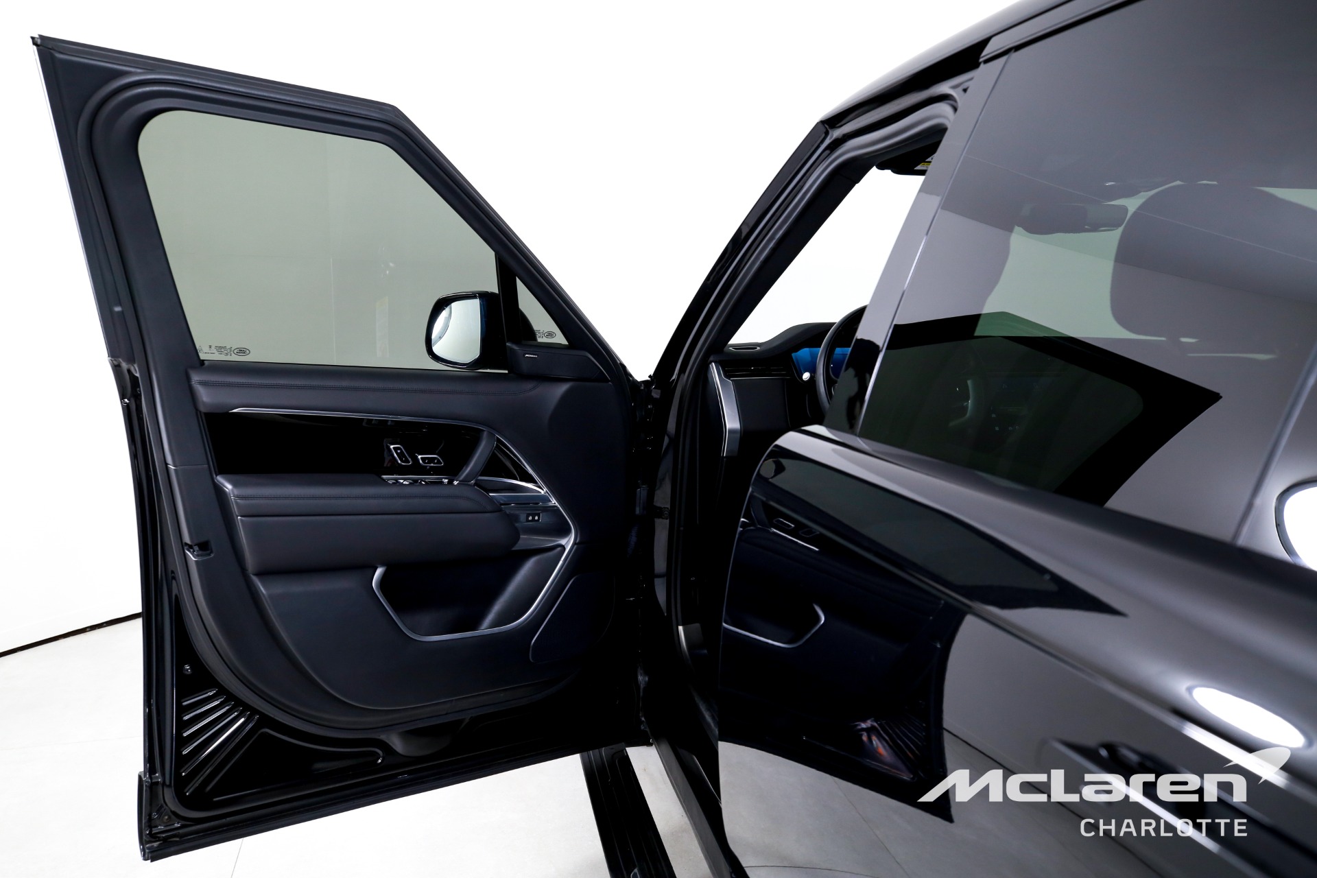 Used 2023 Land Rover Range Rover P530 SE | Charlotte, NC