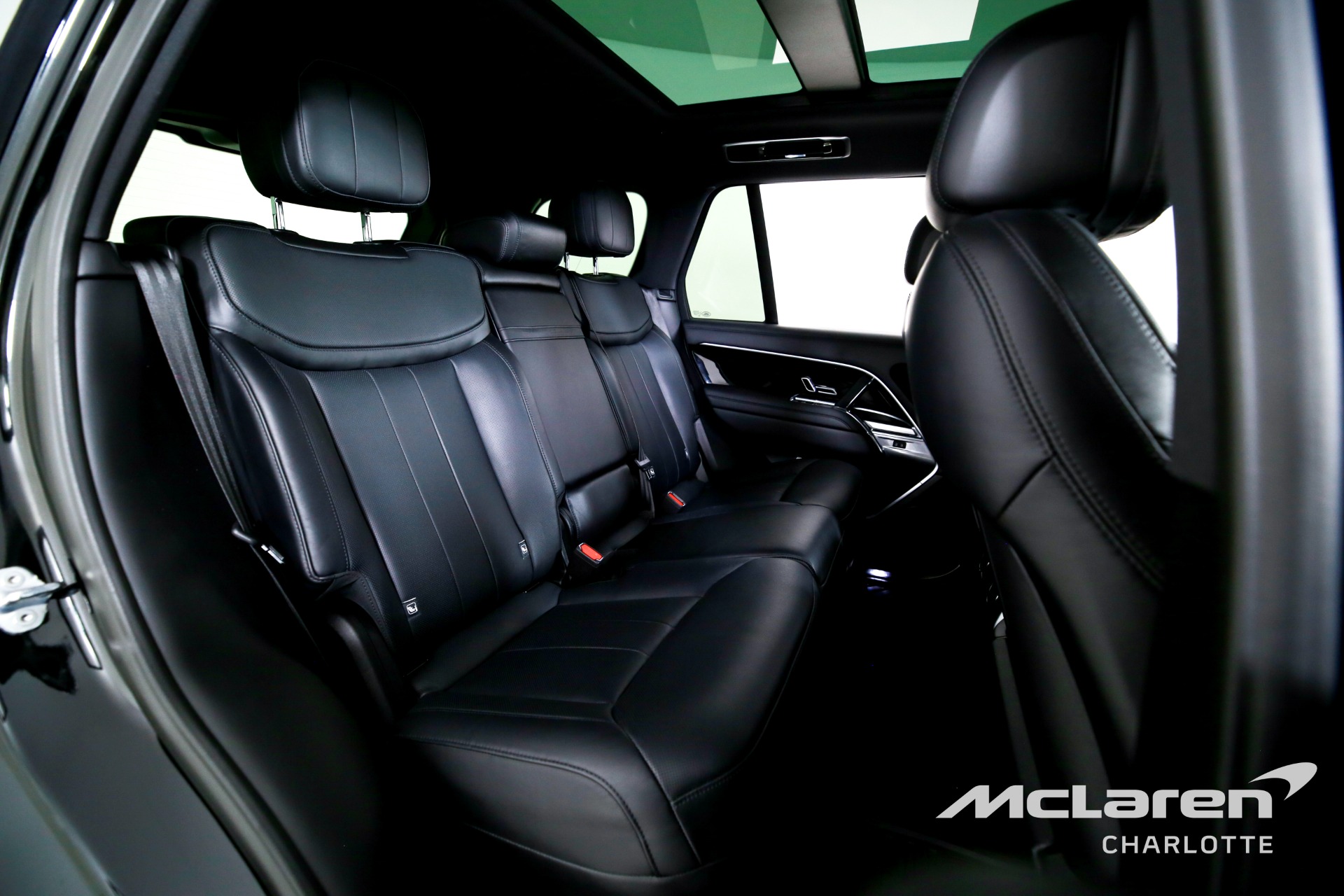 Used 2023 Land Rover Range Rover P530 SE | Charlotte, NC