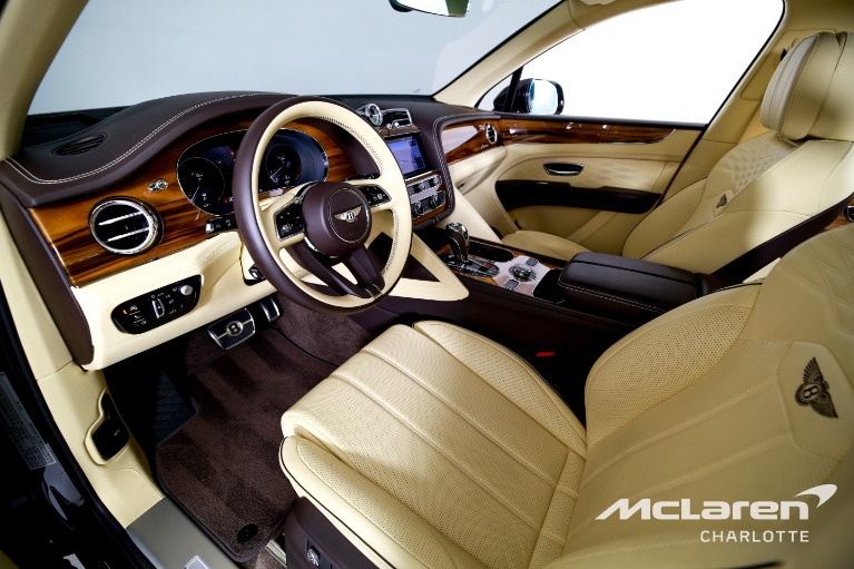 Used-2023-Bentley-Bentayga-EWB-Azure-V8