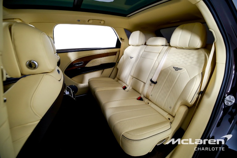Used-2023-Bentley-Bentayga-EWB-Azure-V8