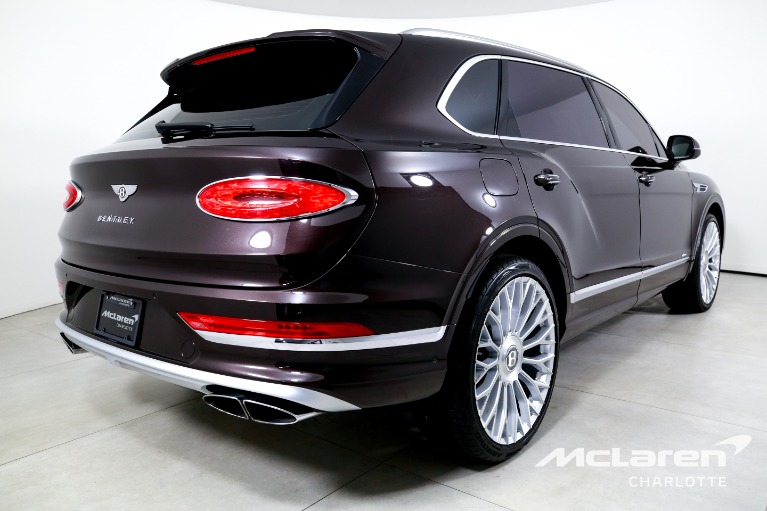 Used-2023-Bentley-Bentayga-EWB-Azure-V8