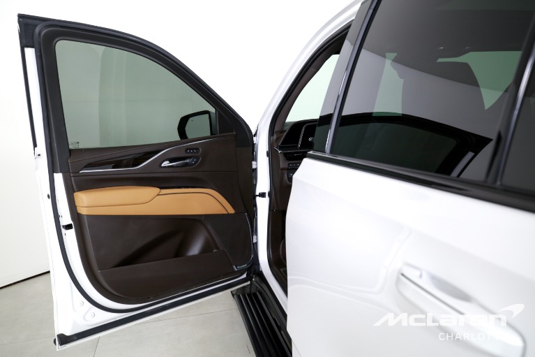 Used-2022-Cadillac-Escalade-ESV-Sport