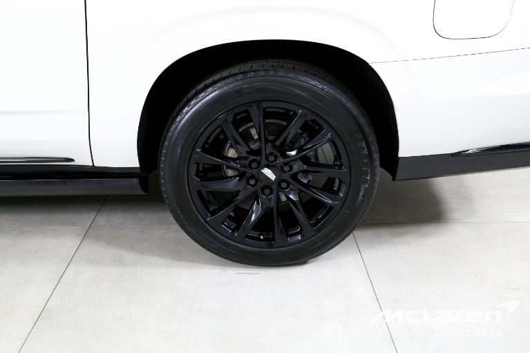 Used-2022-Cadillac-Escalade-ESV-Sport