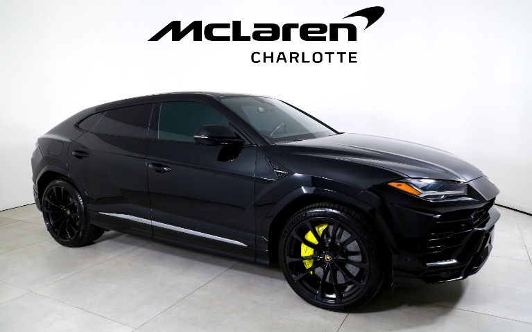 Used-2021-Lamborghini-Urus