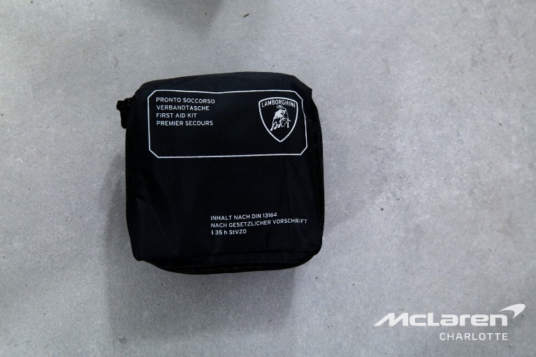 Used-2022-Lamborghini-Urus