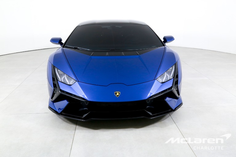 Used-2024-Lamborghini-Huracan-Tecnica