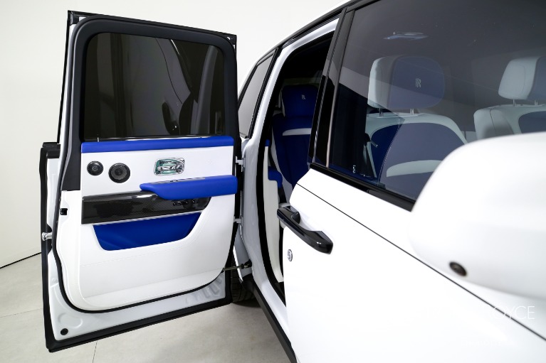 Used-2023-Rolls-Royce-Black-Badge-Cullinan