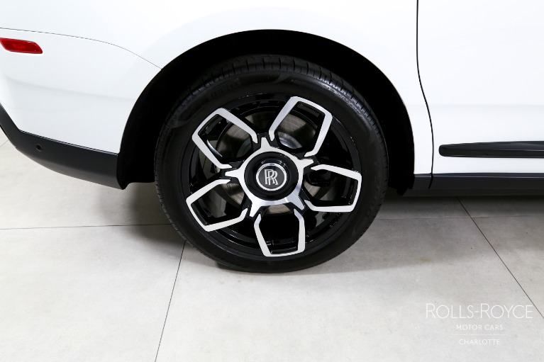 Used-2023-Rolls-Royce-Black-Badge-Cullinan