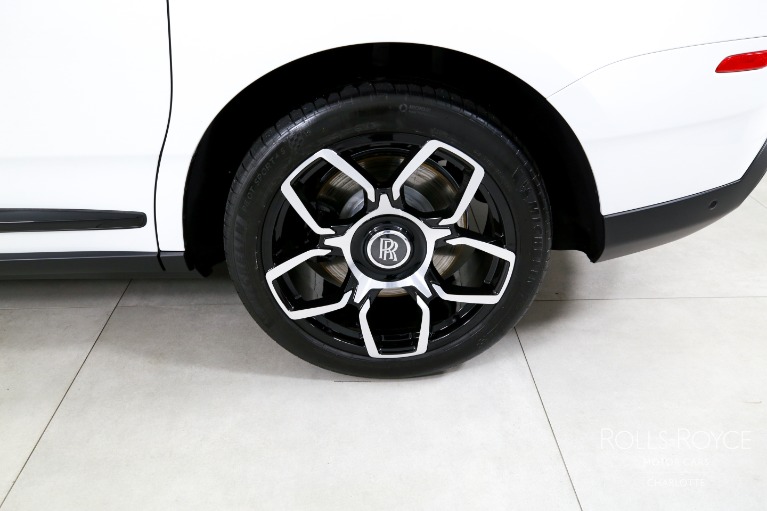 Used-2023-Rolls-Royce-Black-Badge-Cullinan
