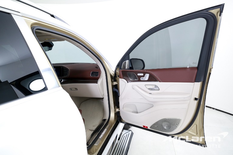 Used-2023-Mercedes-Benz-GLS-Mercedes-Maybach-GLS-600-4MATIC
