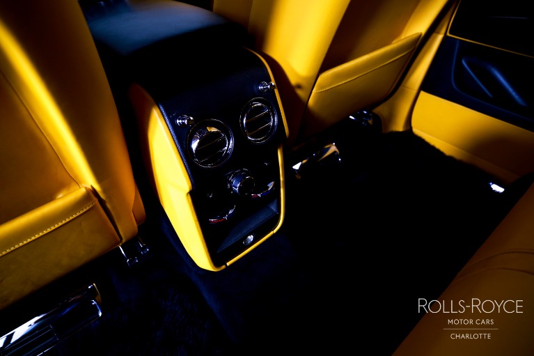 Used-2022-Rolls-Royce-Cullinan