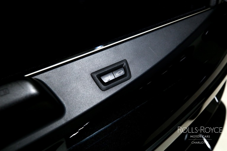 Used-2022-Rolls-Royce-Cullinan