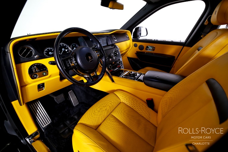 Used-2022-Rolls-Royce-Cullinan