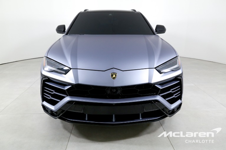 Used-2019-Lamborghini-Urus
