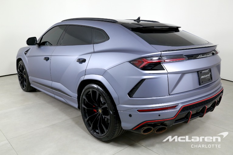 Used-2019-Lamborghini-Urus