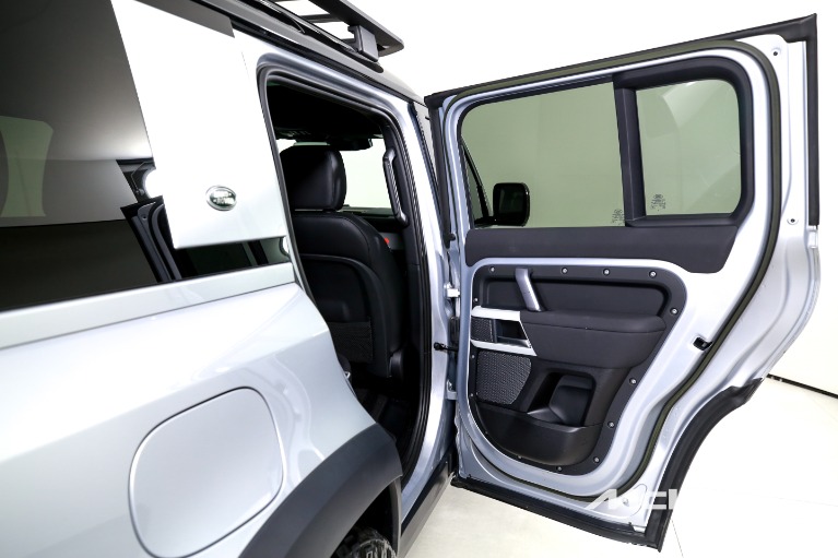 Used-2023-Land-Rover-Defender-110-X-Dynamic-SE